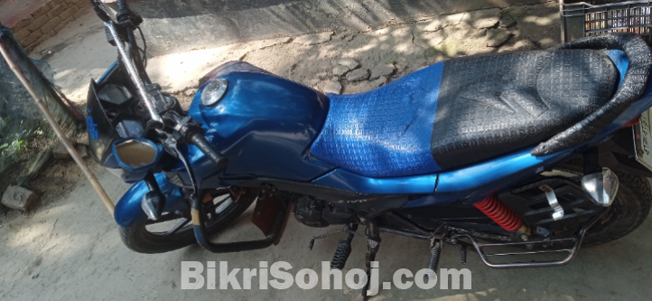 হোন্ডা লিভো ১১০ সিসি বাইক বিক্রি হবে।